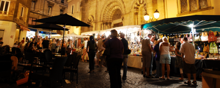 Marché nocturne ardèche